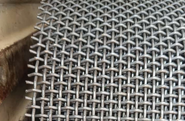 Spring Steel Material Uses a Crusher Plant